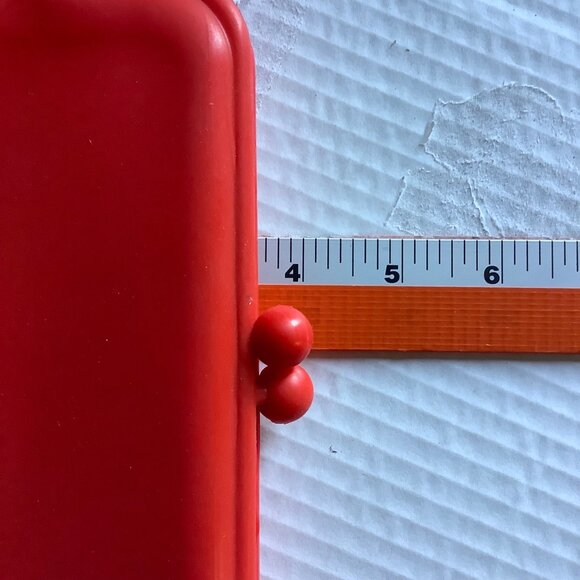 Jellie Red Silicone Clutch Wallet Ball Clasp 7.5”x 4” NEW NWT - Picture 7 of 7